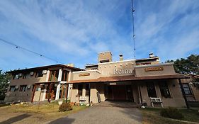 La Reina Hotel